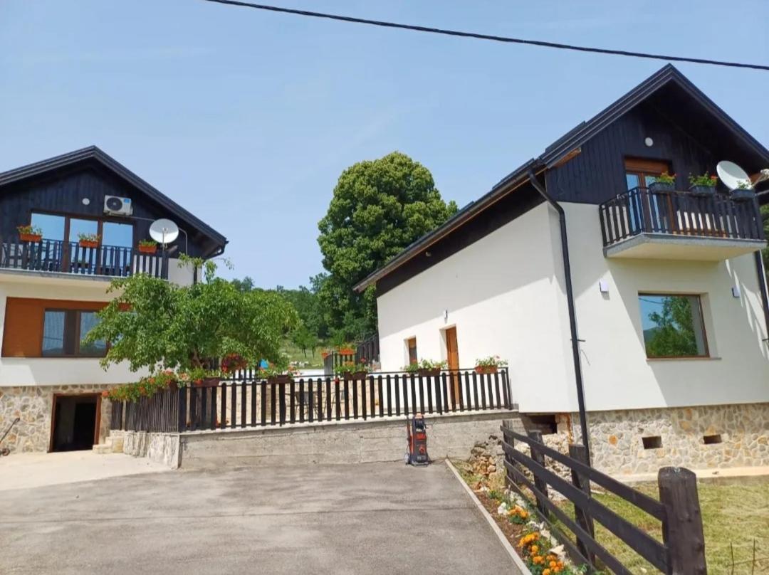 Farma & Apartmani Opg Sasa Delic コレニツァ エクステリア 写真